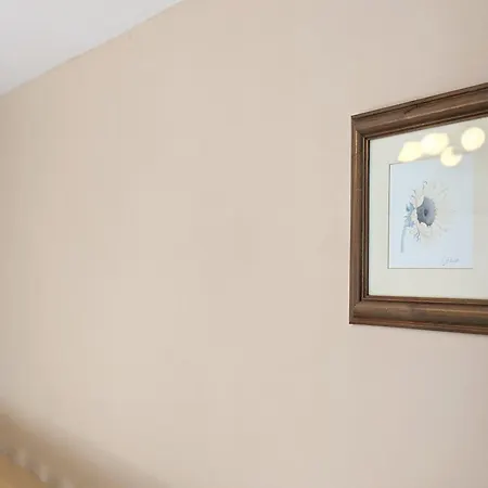 The Bell Inn Thorpe-le-Soken Room photo